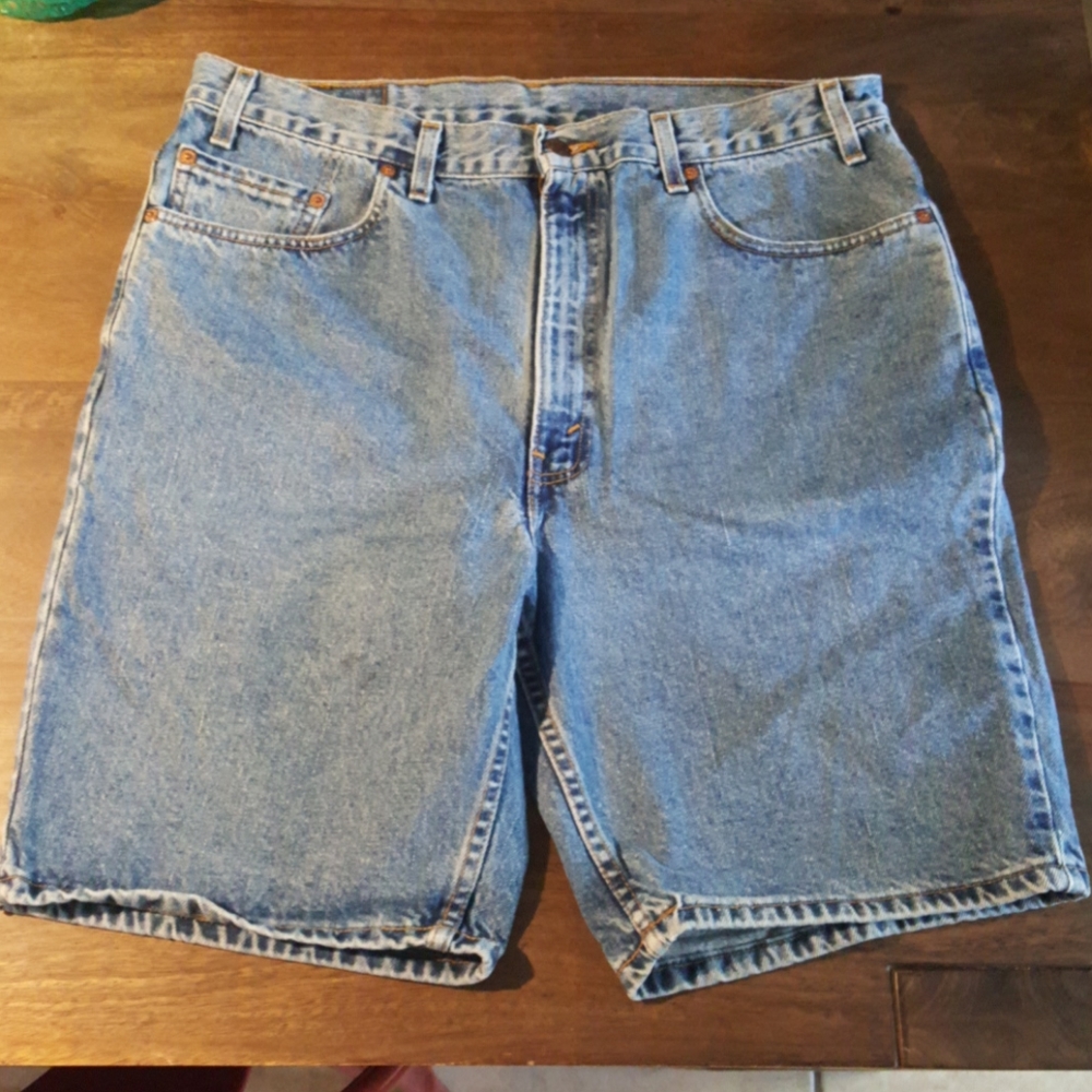 Jean Levi's 505.